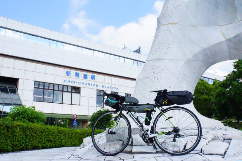 新尾道駅　ロードバイク